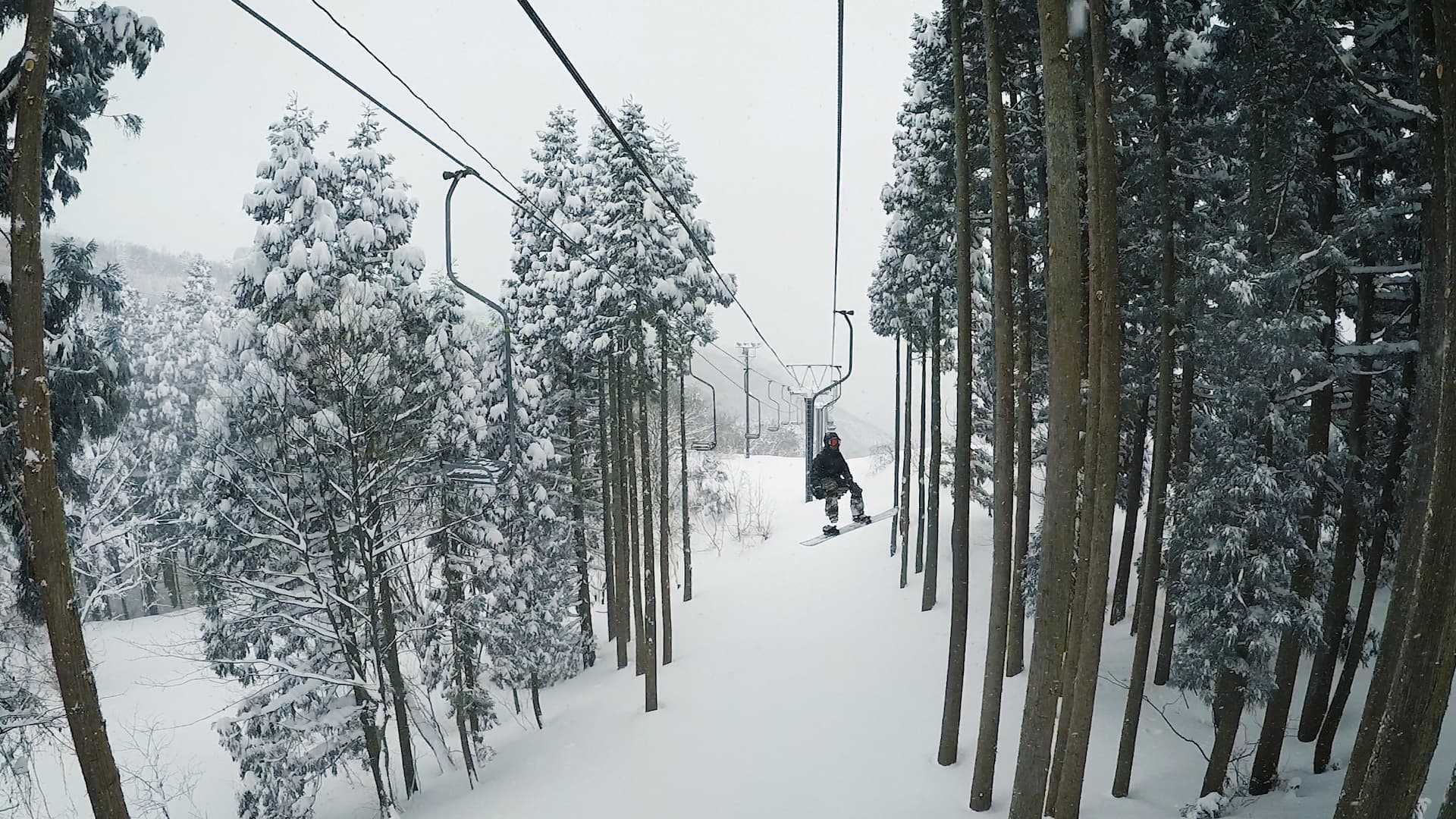 大倉岳高原スキー場シングルリフト写真